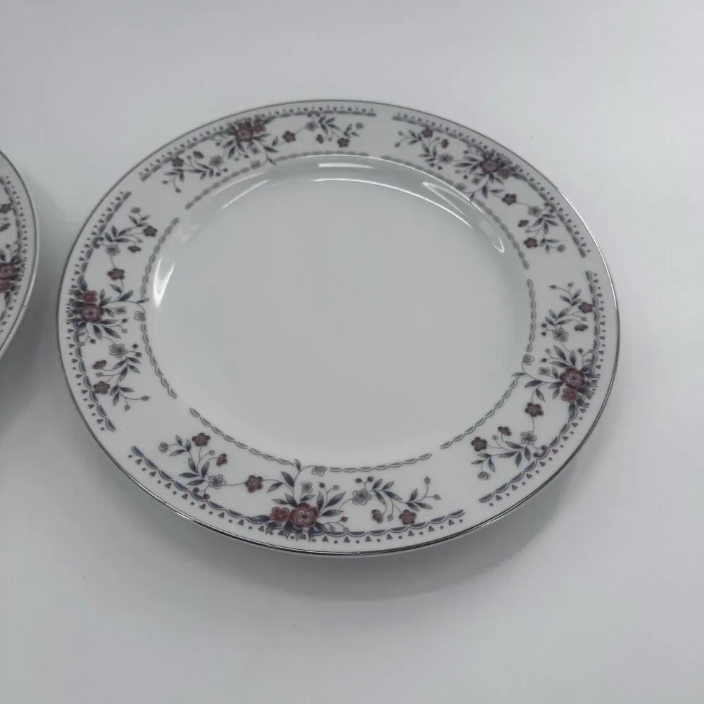 Wade Fine Porcelain China Diane Japan 10 1/4